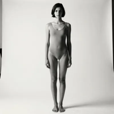 Helmut Newton — Hard Beauty Dish Studio