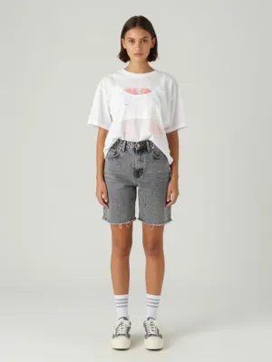 Grey Denim Shorts + White Crop Bra + Graphic Tee + Skate Sneakers